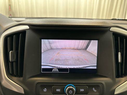 Used 2023 GMC Terrain SLE w/ Driver Convenience Package AWD/4WD image 16