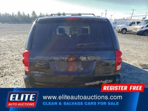 Used 2012 Dodge Grand Caravan SXT image 12