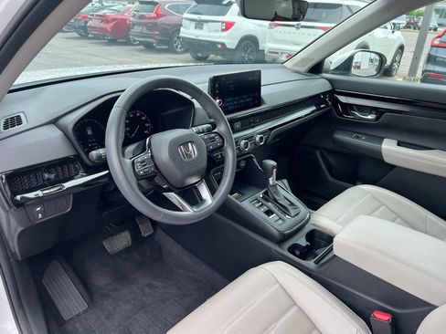 Used 2024 Honda CR-V EX-L image 9