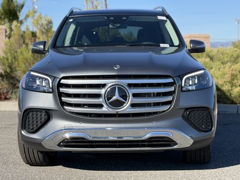New 2026 Mercedes-Benz GLS 450 4MATIC image 5