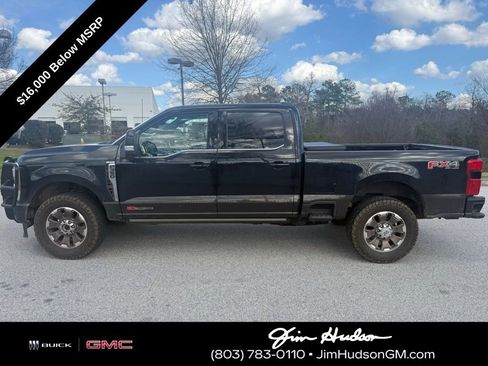 Used 2024 Ford F350 King Ranch w/ FX4 Off-Road Package image 2