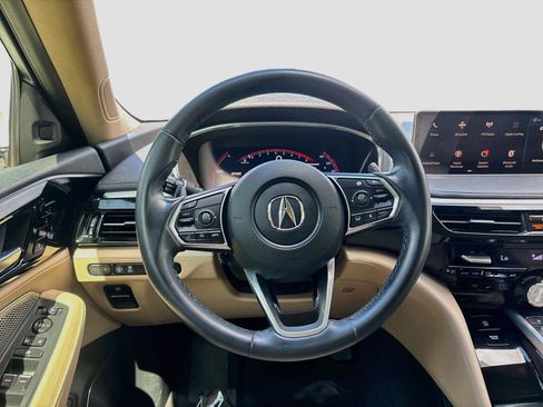 Used 2023 Acura MDX SH-AWD image 17