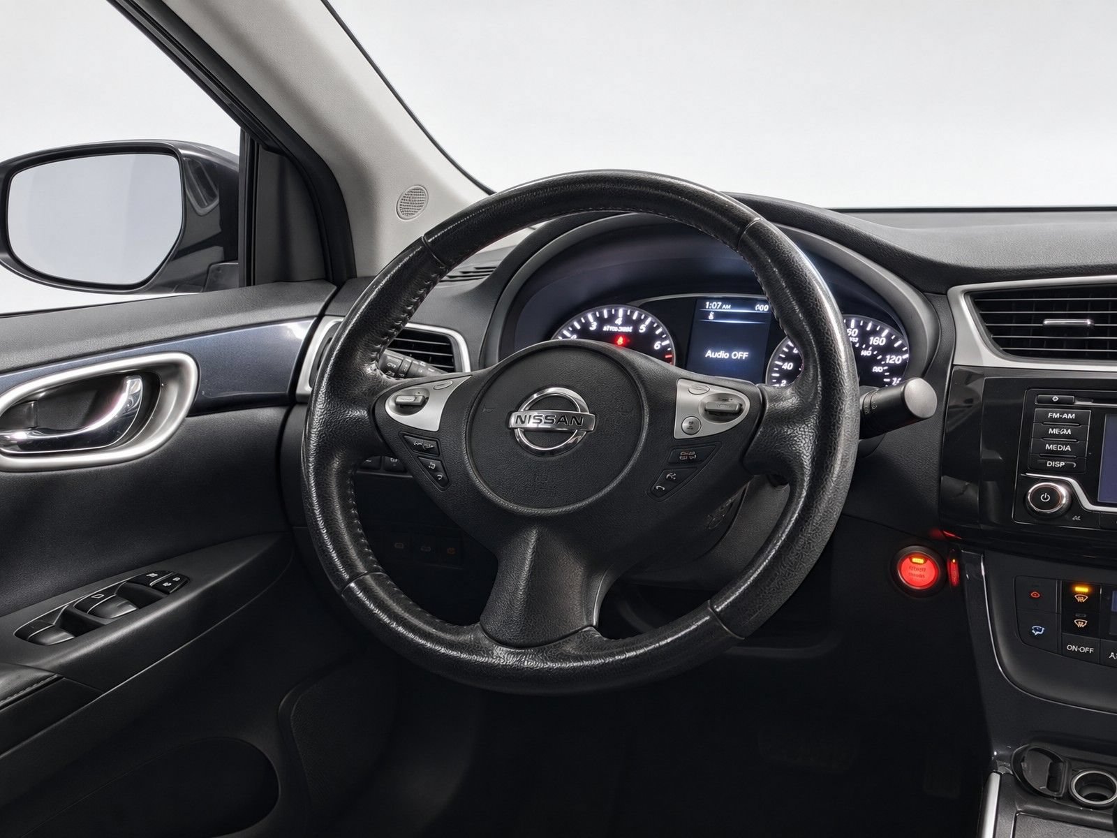 Used 2018 Nissan Sentra SR w/ SR Midnight Edition Package FWD image 26