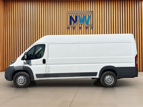 Used 2017 RAM ProMaster 3500 w/ Mopar Trailer Tow Group FWD image 22