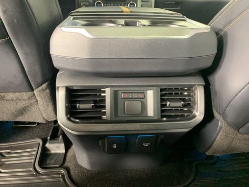 Used 2021 Ford F150 Platinum w/ Equipment Group 701A High AWD/4WD image 33