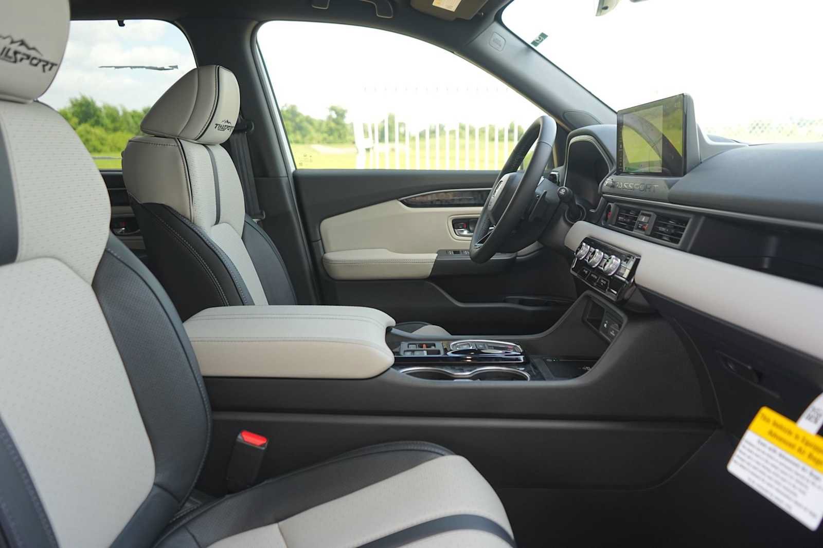 New 2027 Honda Passport TrailSport Elite image 14