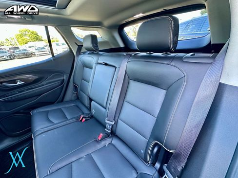 Used 2020 GMC Terrain Denali w/ Denali Premium Package AWD/4WD image 17