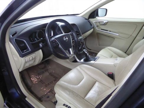 Used 2014 Volvo XC60 3.2 AWD/4WD image 19