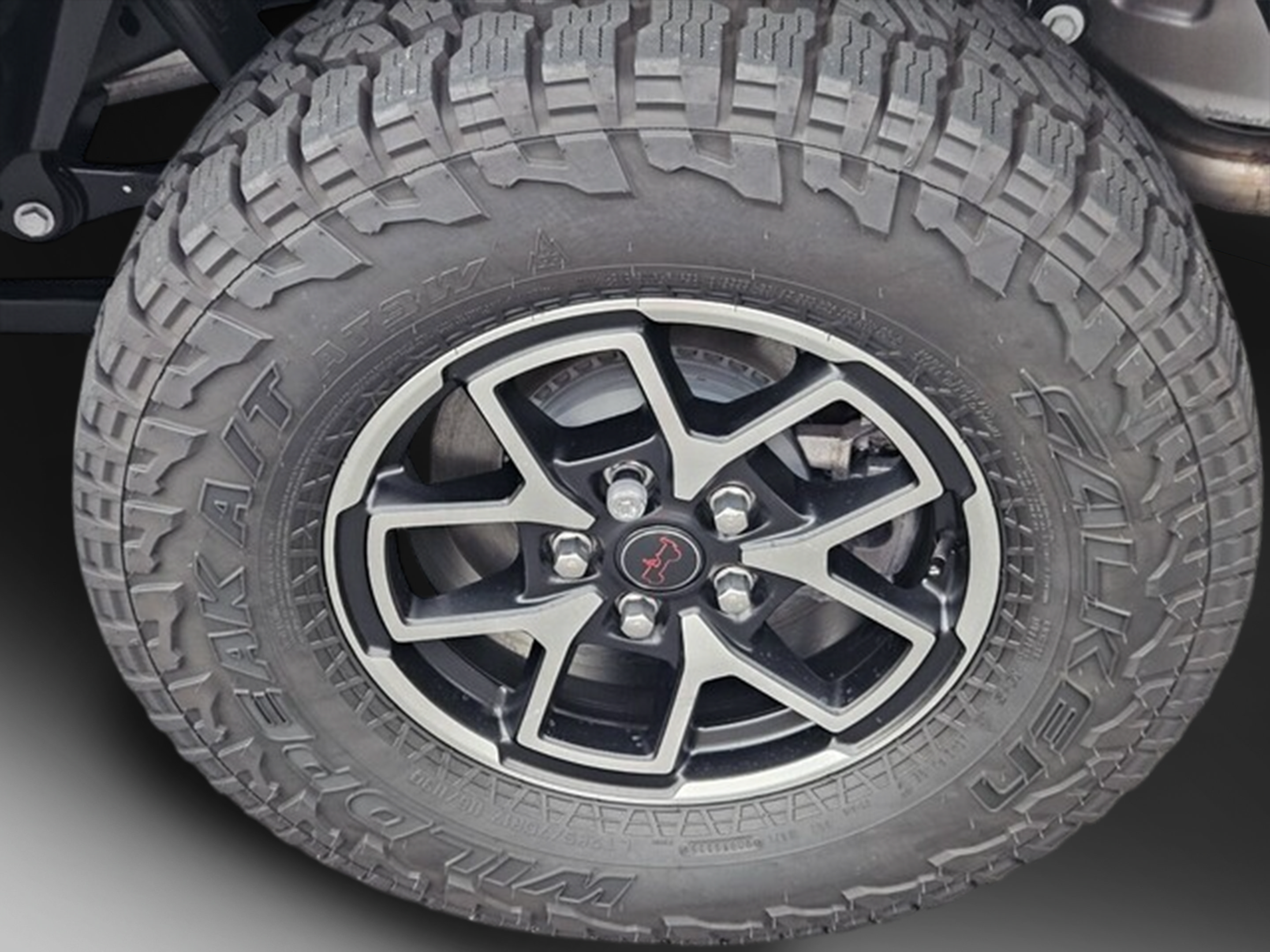Used 2026 Jeep Gladiator Rubicon w/ Steel Power Dome Hood Package AWD/4WD image 26