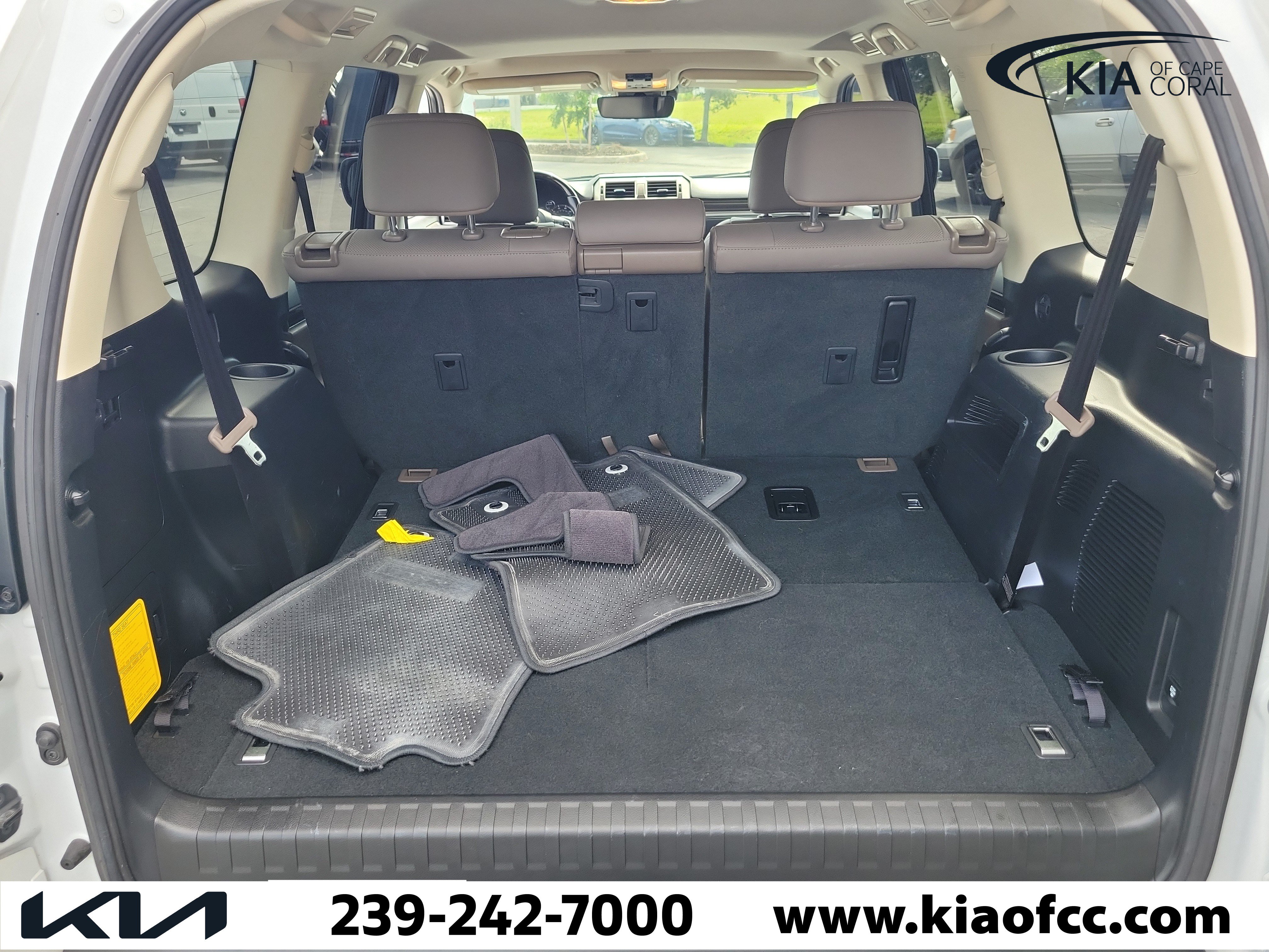 Used 2021 Lexus GX 460 Premium w/ Premium Package AWD/4WD image 10