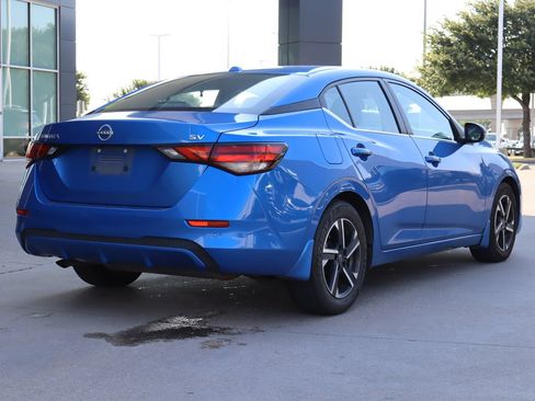 Used 2024 Nissan Sentra SV w/ All-Weather Package FWD image 3