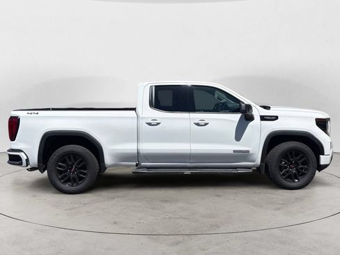 Used 2023 GMC Sierra 1500 Elevation AWD/4WD image 6