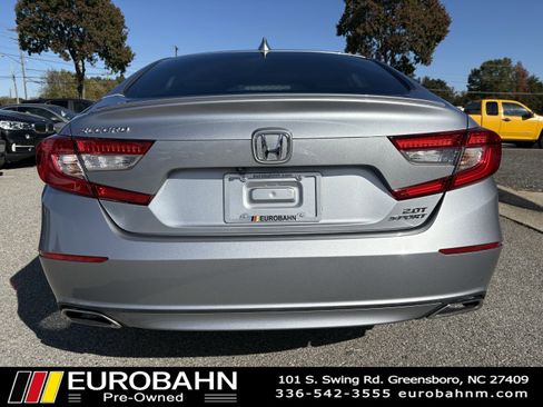 Used 2020 Honda Accord Sport image 4