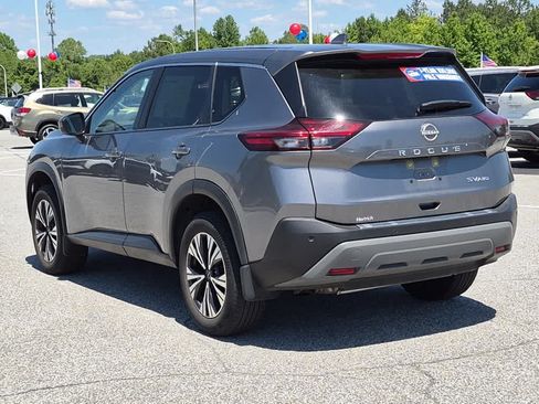 Used 2023 Nissan Rogue SV AWD/4WD image 4