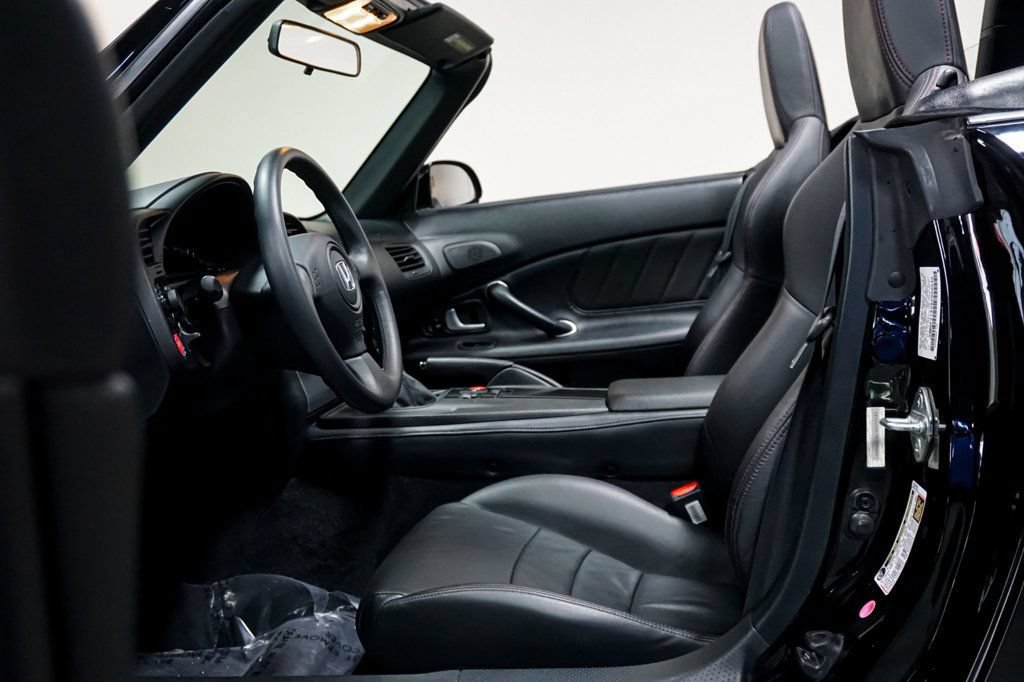 Used 2009 Honda S2000 image 11