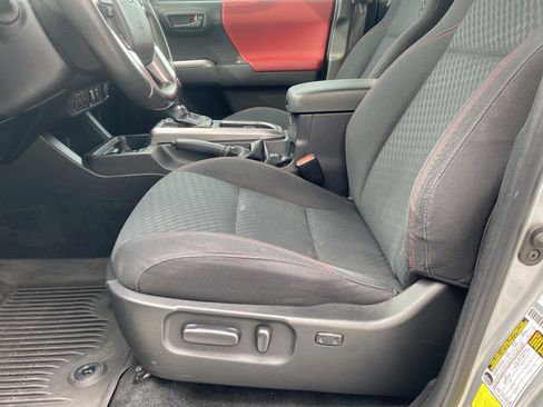 Used 2023 Toyota Tacoma SR5 image 19