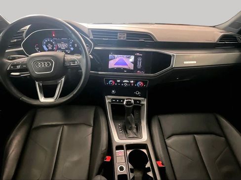 Used 2022 Audi Q3 2.0T Premium w/ Convenience Package AWD/4WD image 14