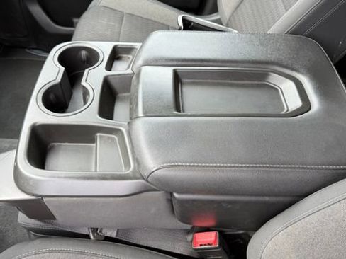 Certified 2021 GMC Sierra 1500 SLE image 21