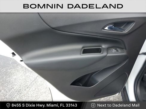 Used 2019 Chevrolet Equinox LT image 9