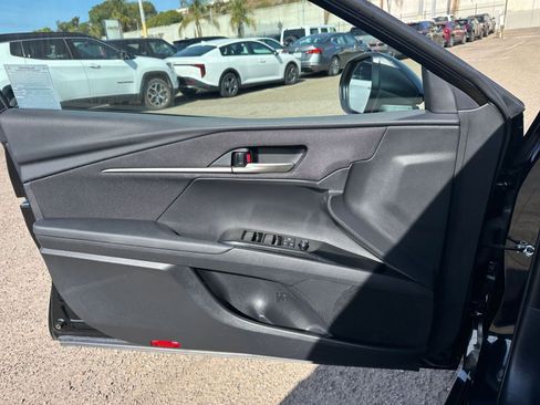 Used 2025 Toyota Camry LE image 20