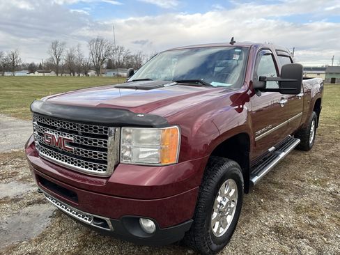 Used 2014 GMC Sierra 2500 Denali image 13
