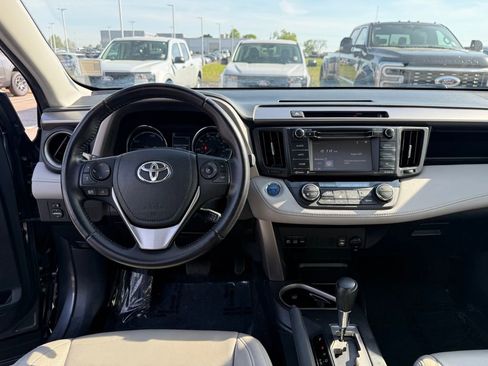 Used 2016 Toyota RAV4 XLE image 13