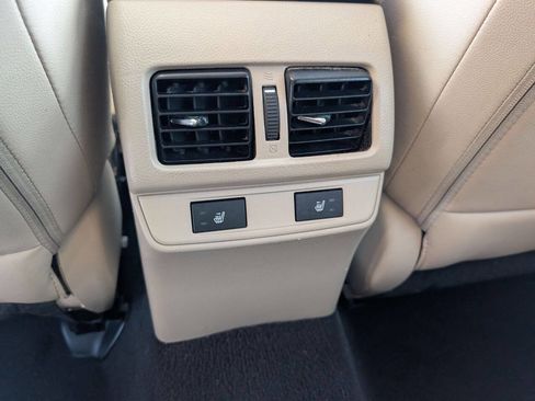 Used 2015 Subaru Outback 2.5i Limited image 15