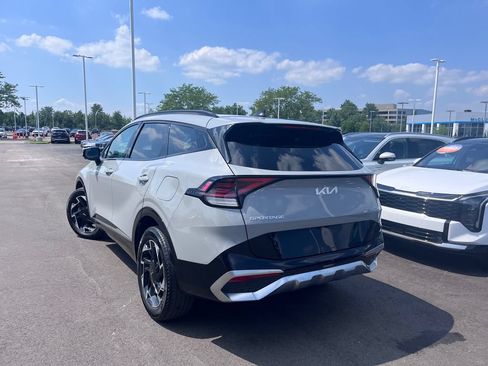 Certified 2025 Kia Sportage SX AWD/4WD image 6