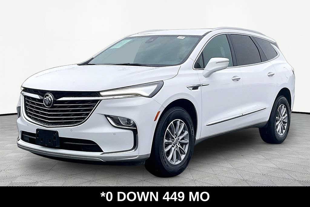 Used 2023 Buick Enclave Essence FWD image 1