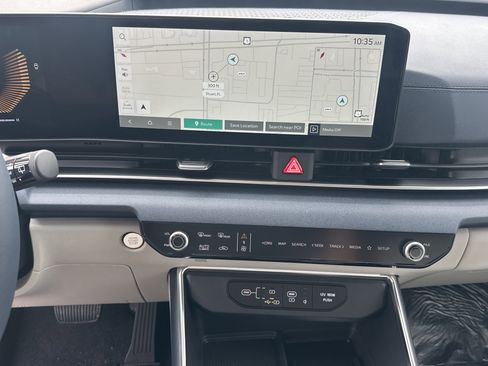 New 2026 Kia Carnival EX FWD image 15