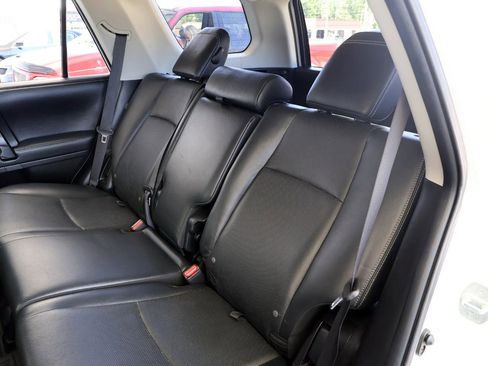 Used 2019 Toyota 4Runner Limited AWD/4WD image 22