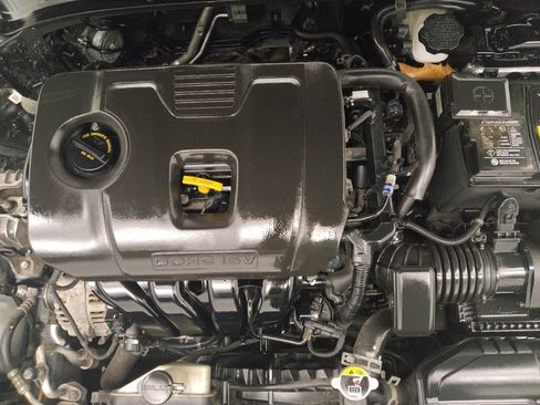 Used 2024 Kia Forte LXS FWD image 30