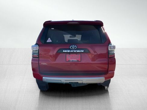 Used 2024 Toyota 4Runner TRD Off-Road Premium image 4