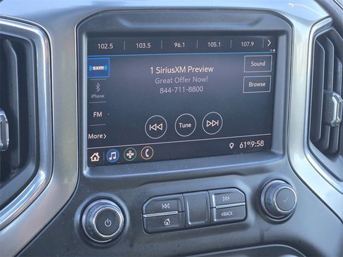 Used 2021 Chevrolet Silverado 1500 LT image 14