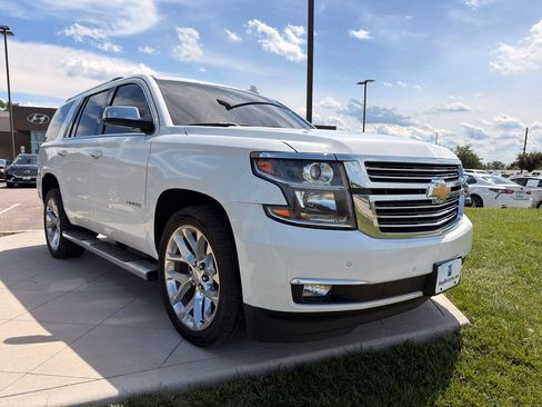 Used 2019 Chevrolet Tahoe Premier w/ Max Trailering Package AWD/4WD image 11