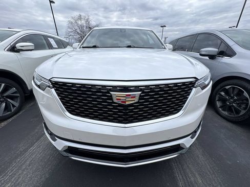 Used 2024 Cadillac XT6 Luxury w/ LPO, Floor Liner Package AWD/4WD image 28