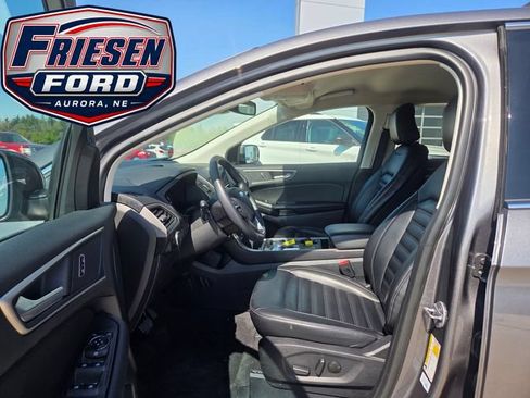 Used 2024 Ford Edge SEL w/ Convenience Package AWD/4WD image 11