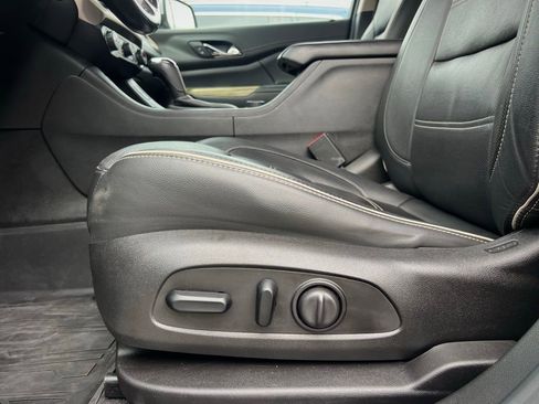 Used 2019 GMC Acadia Denali w/ Technology Package image 42