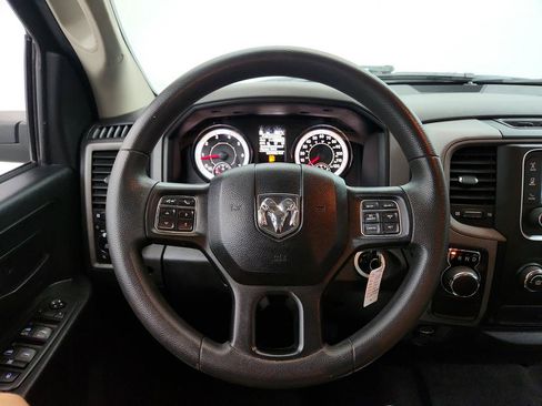Used 2018 RAM 1500 Express w/ Express Value Package RWD image 16