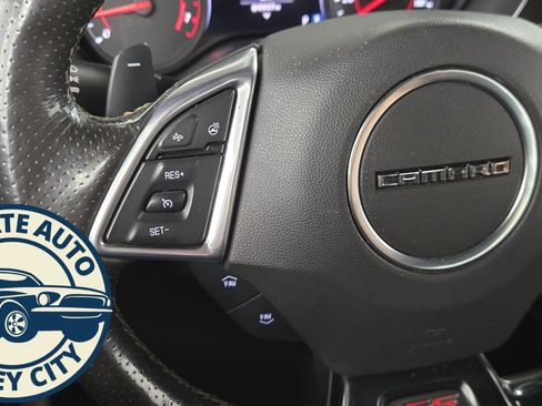 Used 2020 Chevrolet Camaro SS image 16