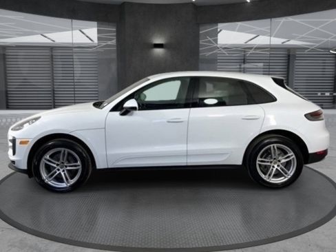 Used 2019 Porsche Macan AWD/4WD image 8