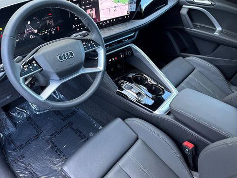New 2025 Audi Q5 Premium Plus image 7
