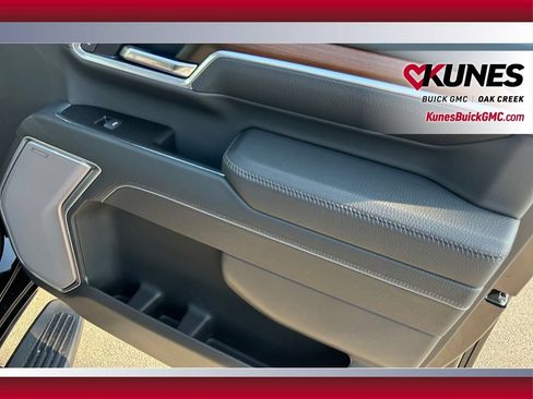 New 2026 GMC Sierra 2500 Denali w/ Denali Reserve Package AWD/4WD image 39