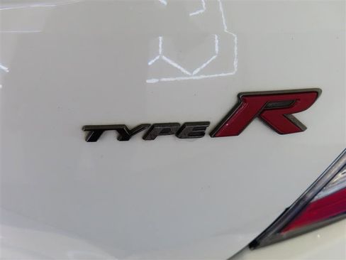 Used 2020 Honda Civic Type R image 14
