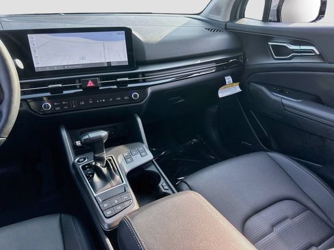 Certified 2026 Kia Sportage SX FWD image 25