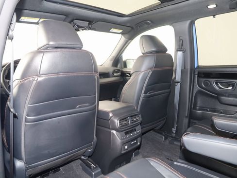 Used 2023 Honda Pilot TrailSport image 66