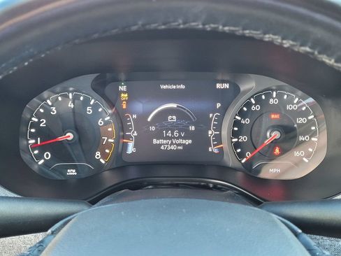 Used 2022 Jeep Compass Latitude AWD/4WD image 10