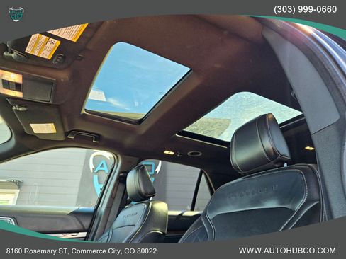 Used 2019 Ford Explorer Platinum AWD/4WD image 27