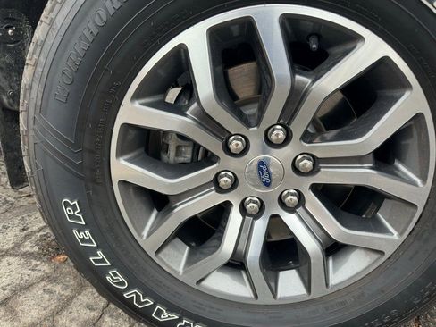 Certified 2021 Ford F150 Lariat image 37