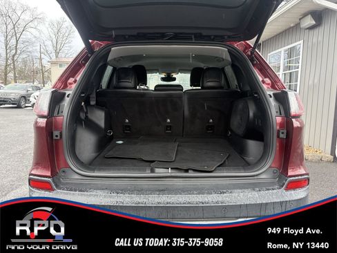 Used 2019 Jeep Cherokee Limited image 29